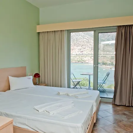 Resol Hotel Vlikhádha