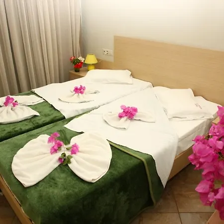Resol Hotel Vlikhádha